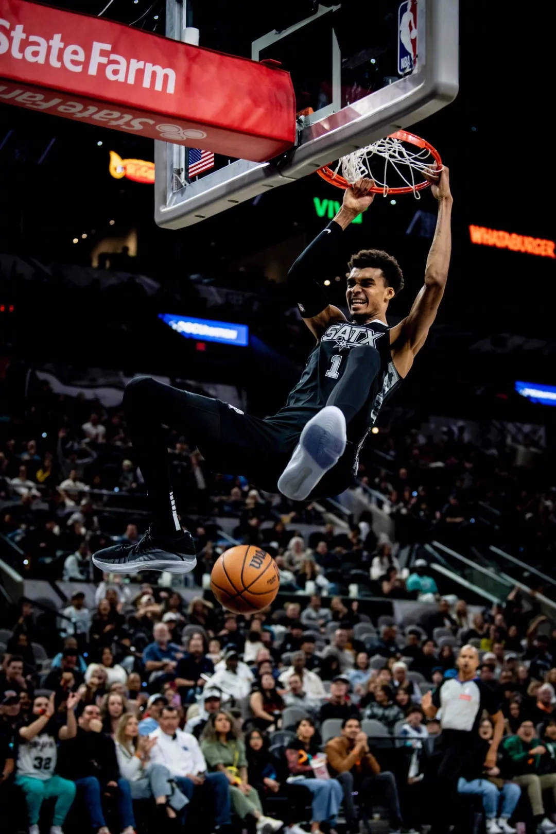 aoa体育娱乐-森林狼外线发挥勇猛，成为得分保障的简单介绍