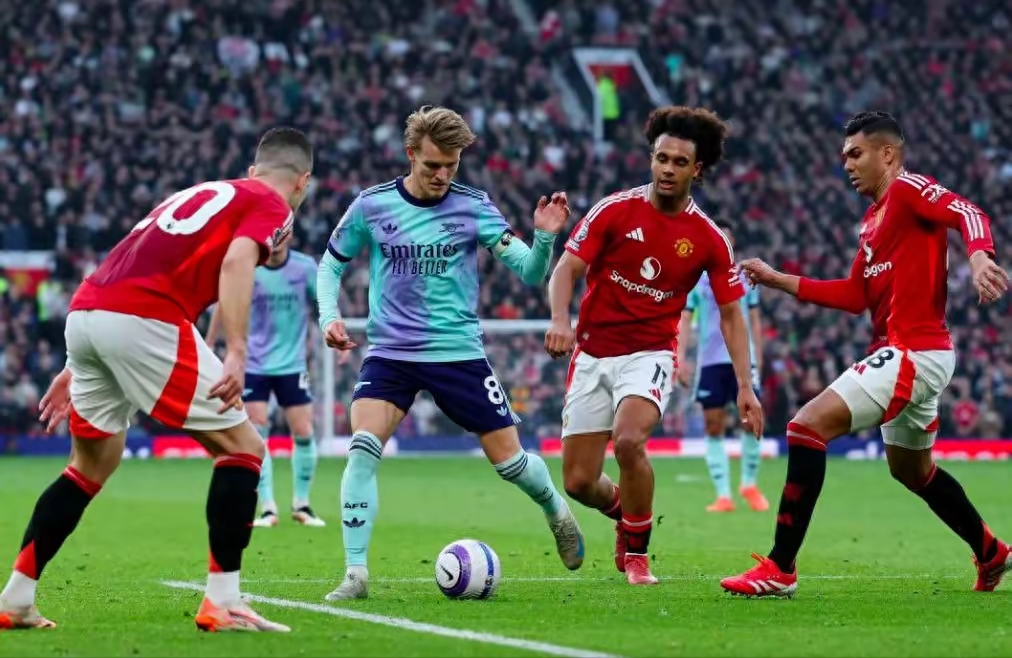 aoa体育视频-阿森纳惨败，穆帅重回英超舞台(阿森纳惨败,穆帅重回英超舞台是哪一集)