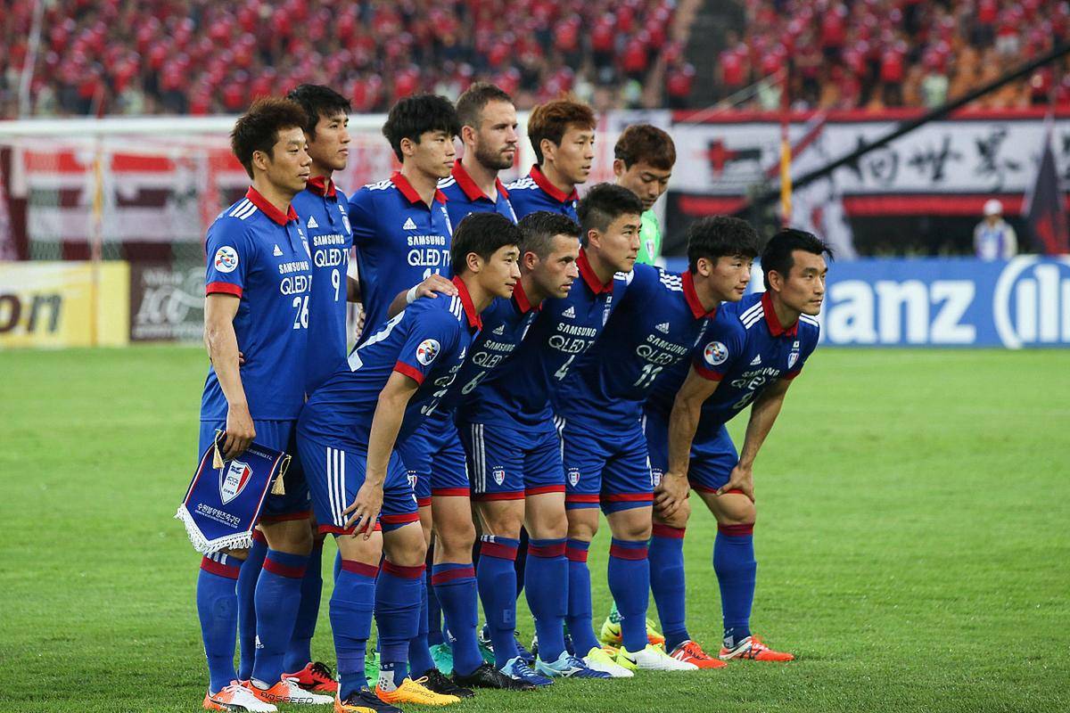 aoa体育娱乐-鹿岛鹿角全力冲击冠军，关键球员备战状态受关注的简单介绍