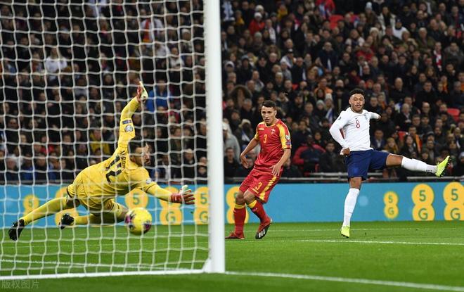 包含德国战平荷兰，提前锁定欧预赛小组头名的词条