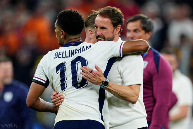 球队轻松击败劲旅,信心大增的简单介绍 球队轻松击败劲旅,信心大增的简单介绍