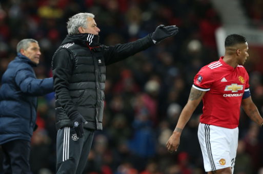 包含马拉加防线极力保护,球队拼尽全力争取未来胜利的词条 包含马拉加防线极力保护,球队拼尽全力争取未来胜利的词条