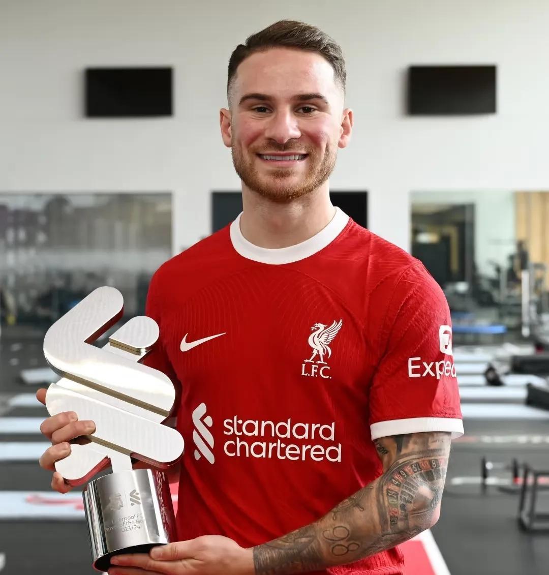 aoa体育课程-利物浦背水一战夺胜，争冠悬念加剧