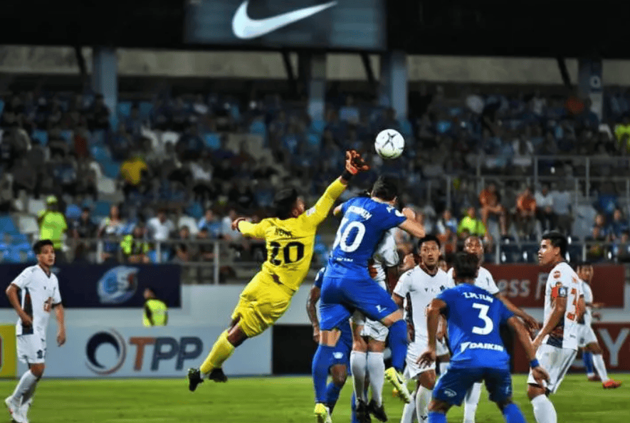 关于足球精英集结,重量级对决引人瞩目的信息 关于足球精英集结,重量级对决引人瞩目的信息