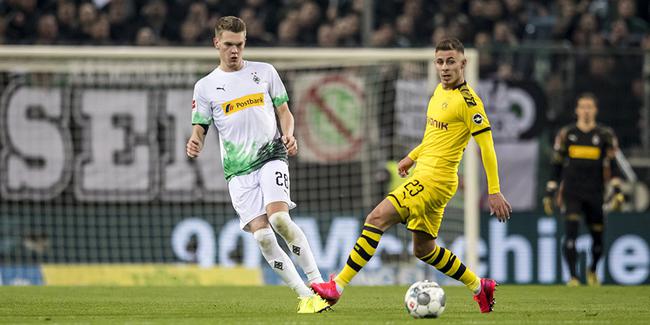 aoa体育教练-门兴主场战平科隆，保持不败状态