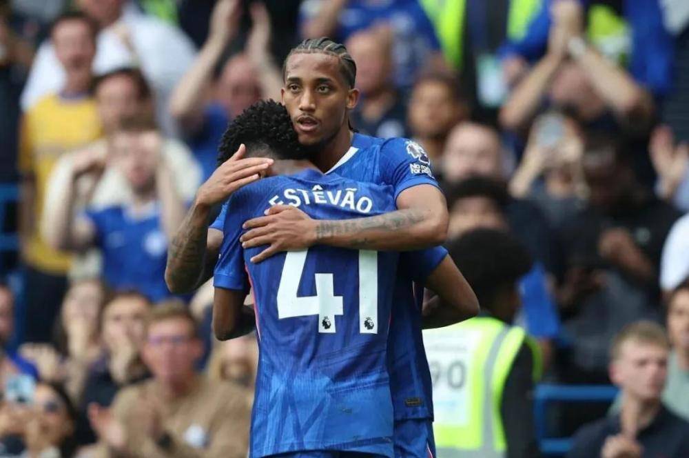 aoa体育新闻-切尔西前锋意识出众锋线威胁的简单介绍