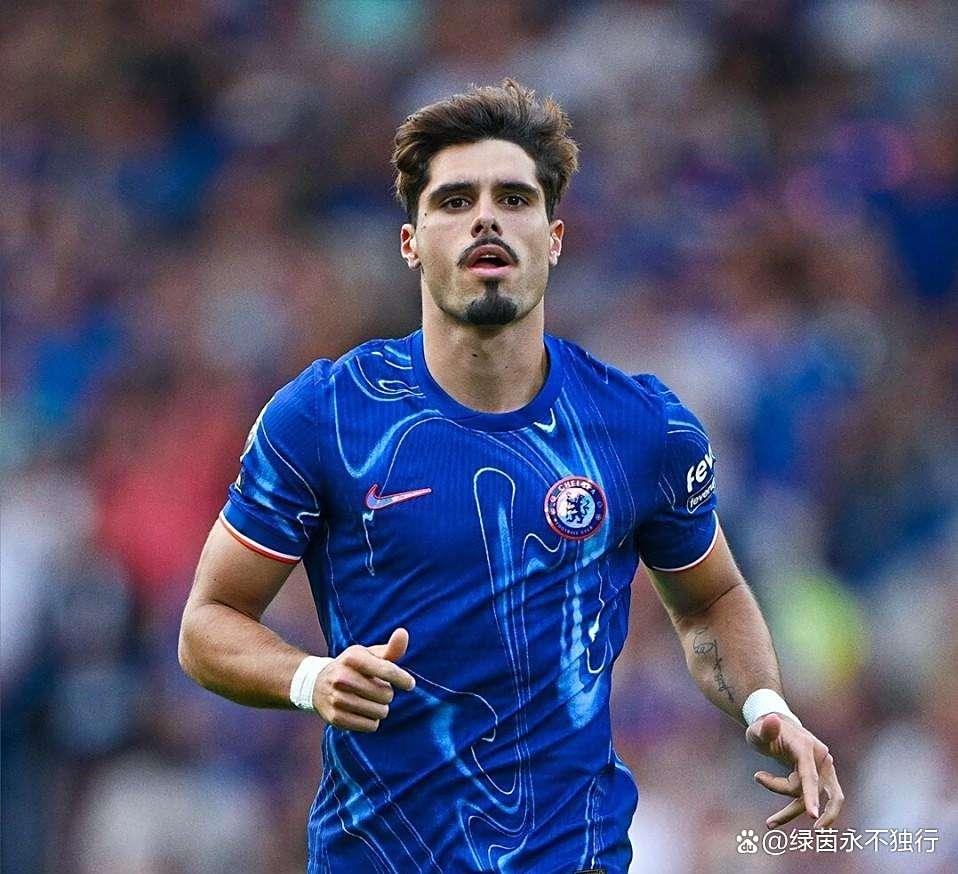 切尔西前锋意识出众锋线威胁的简单介绍