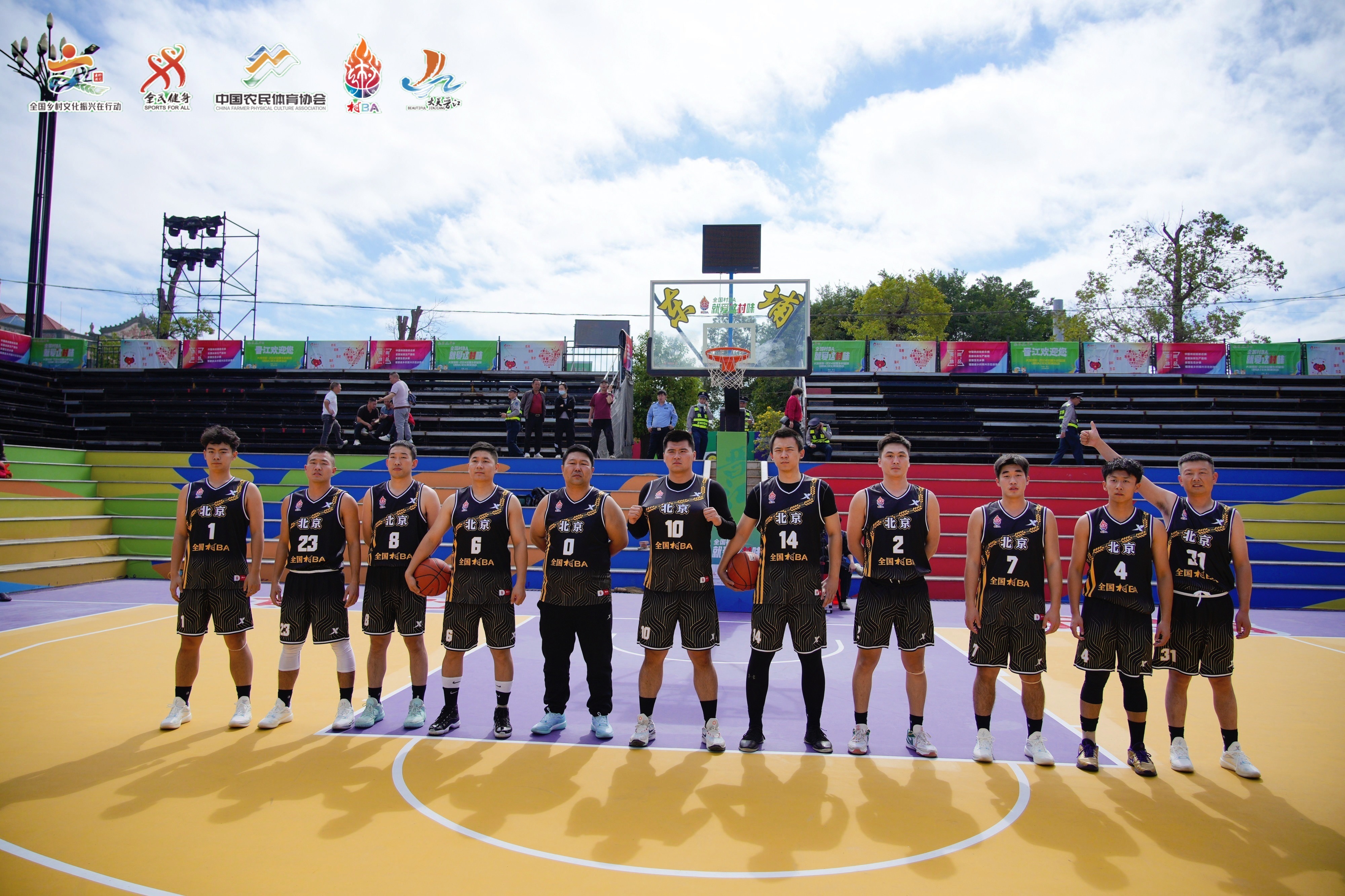 北京男篮凭借高效防守,取得胜利 北京男篮凭借高效防守,取得胜利